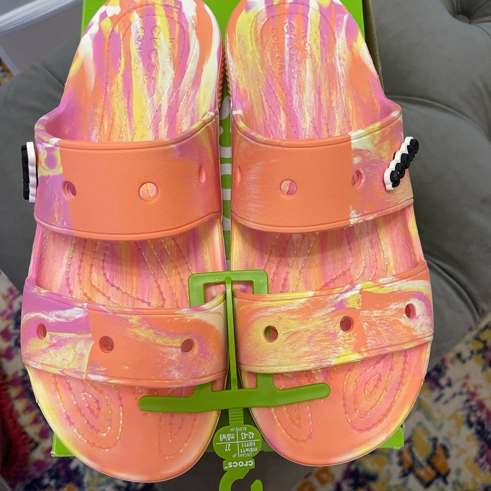 CROCS Women's Orange and Pink Swirl Sandals